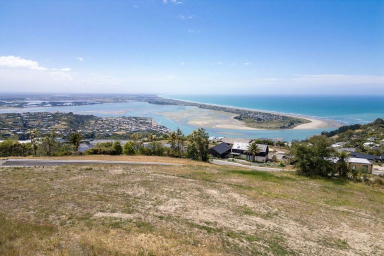 Photo of property in 10 Ararat Lane, Clifton, 8081