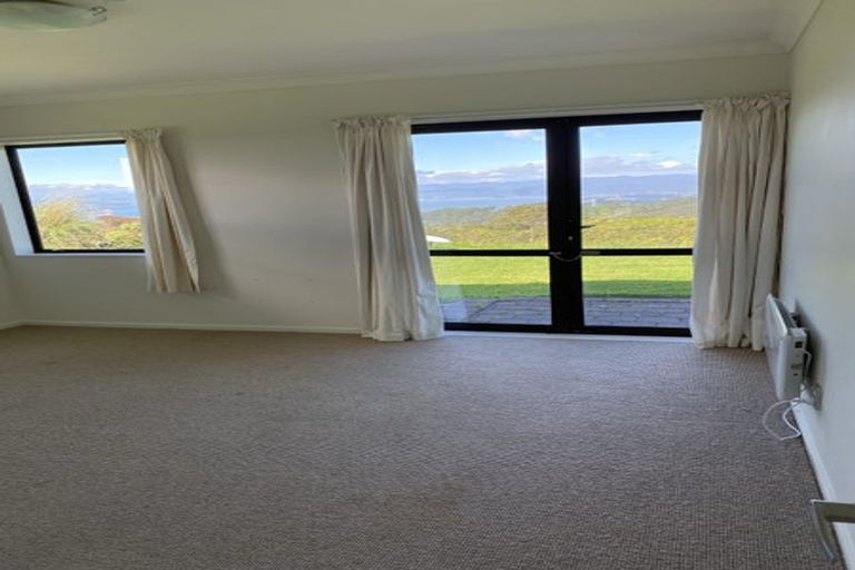 Photo of property in 82 Southernthread Road, Brooklyn, Wellington, 6021