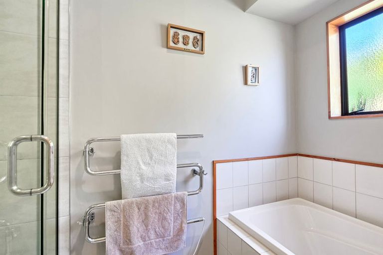 Photo of property in 15 Brook Place, Springfield, Rotorua, 3015
