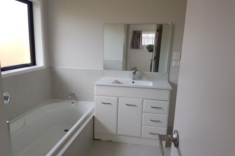 Photo of property in 86 Kelvin Road, Papakura, 2110