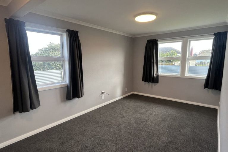Photo of property in 120 Limbrick Street, Terrace End, Palmerston North, 4410