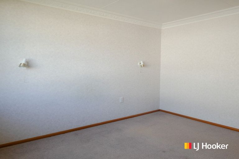 Photo of property in 24 Burraness Street, Palmerston, 9430