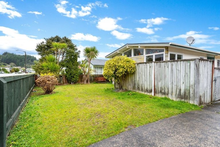 Photo of property in 19 Kairanga Crescent, Wainuiomata, Lower Hutt, 5014