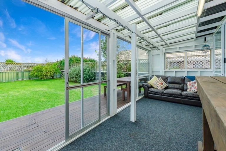 Photo of property in 20 Ngapotiki Street, Paraparaumu Beach, Paraparaumu, 5032
