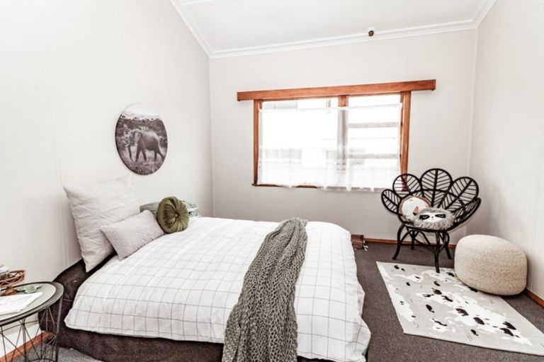Photo of property in 102 Somme Parade, Aramoho, Whanganui, 4500