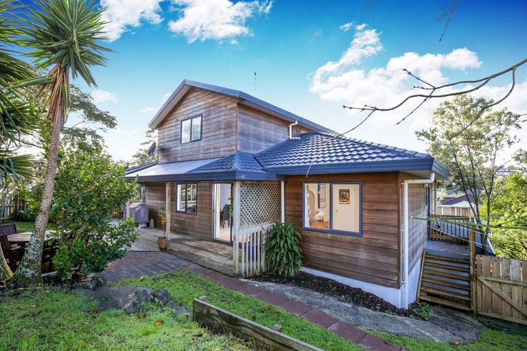 Photo of property in 49 Milan Drive, Glen Eden, Auckland, 0602