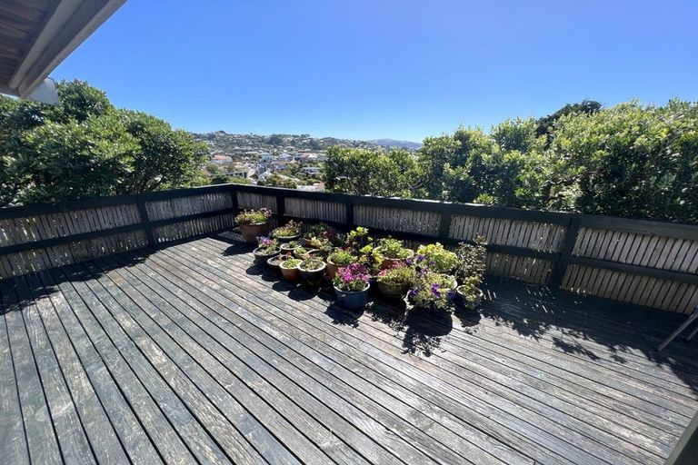 Photo of property in 15 Fraser Avenue, Johnsonville, Wellington, 6037