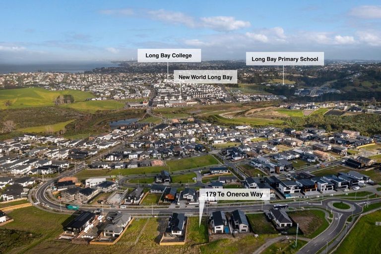 Photo of property in 179 Te Oneroa Way, Long Bay, Auckland, 0630