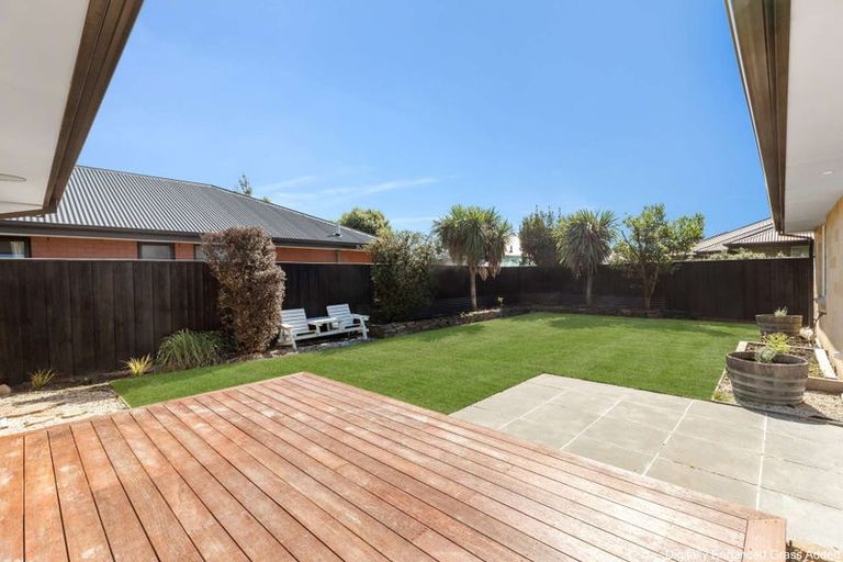 Photo of property in 14 Waimarie Street, Pegasus, 7612
