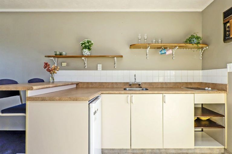 Photo of property in 5/376 Kennedy Road, Pirimai, Napier, 4112