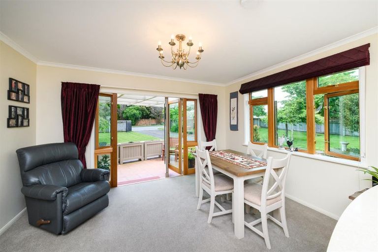 Photo of property in 11 Wanganui Road, Marton, 4710