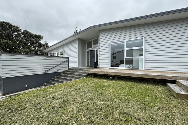 Photo of property in 4 Chorley Grove, Churton Park, Wellington, 6037