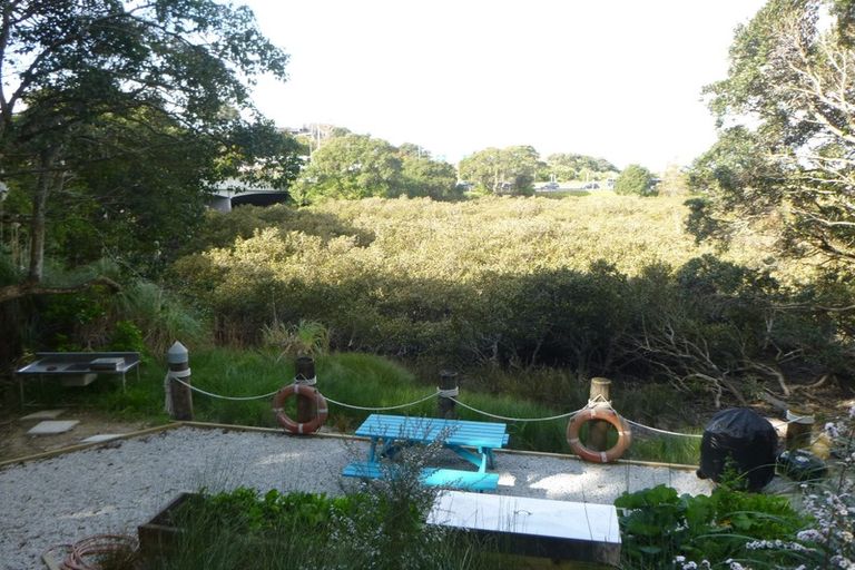 Photo of property in 31 Waimana Avenue, Northcote Point, Auckland, 0627