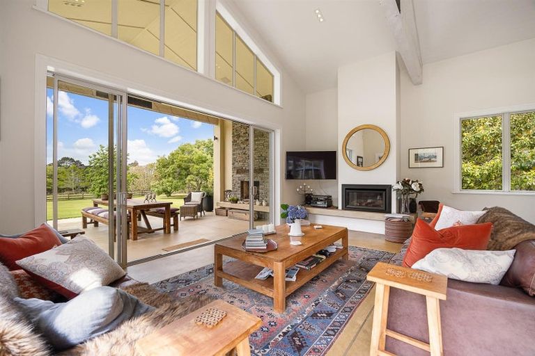 Photo of property in 5 Dysart Lane, Kumeu, 0891