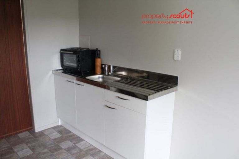 Photo of property in 9 Tomin Road, Glenview, Hamilton, 3206
