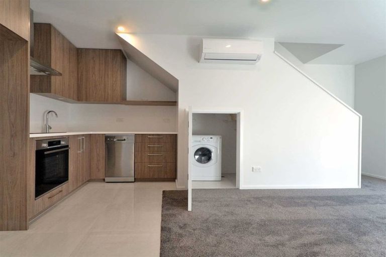 Photo of property in 5/305 Madras Street, Christchurch Central, Christchurch, 8013