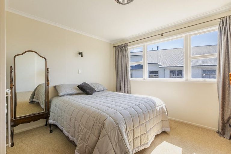 Photo of property in 11 Woburn Street, Waipukurau, 4200