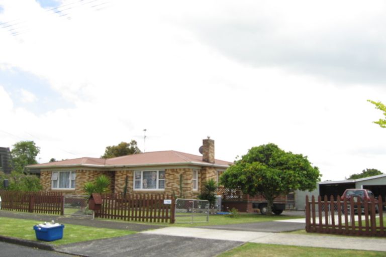 Photo of property in 13 Phillip Street, Pukekohe, 2120