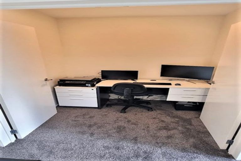 Photo of property in 10 Keats Place, Rolleston, 7614