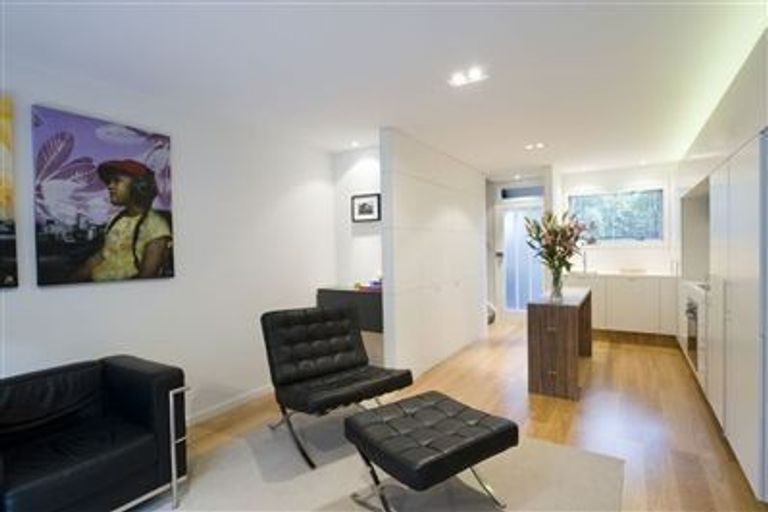 Photo of property in 5/37 Geraldine Street, Edgeware, Christchurch, 8013