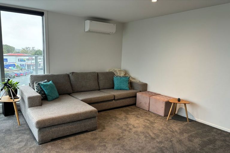 Photo of property in Bella Vista, 2b/84 Gunner Drive, Te Atatu Peninsula, Auckland, 0610