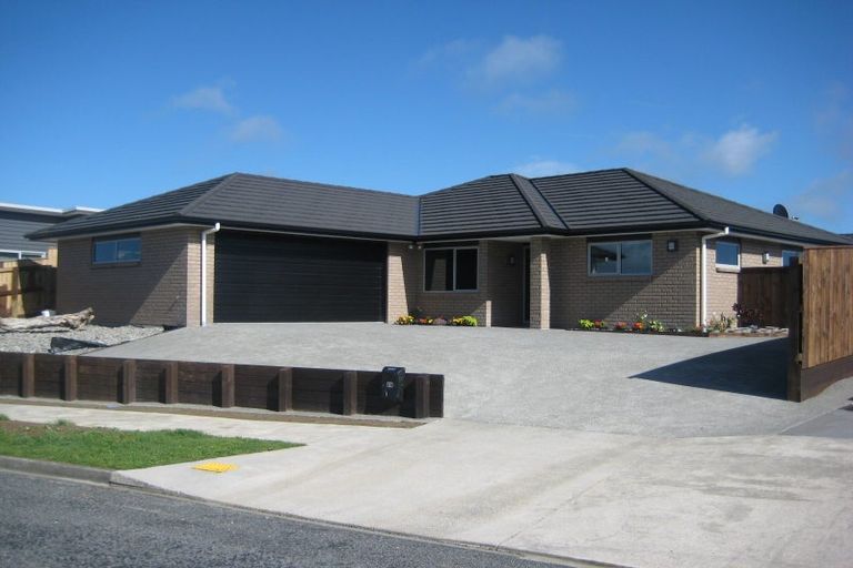 Photo of property in 26 Kelso Grove, Kelson, Lower Hutt, 5010