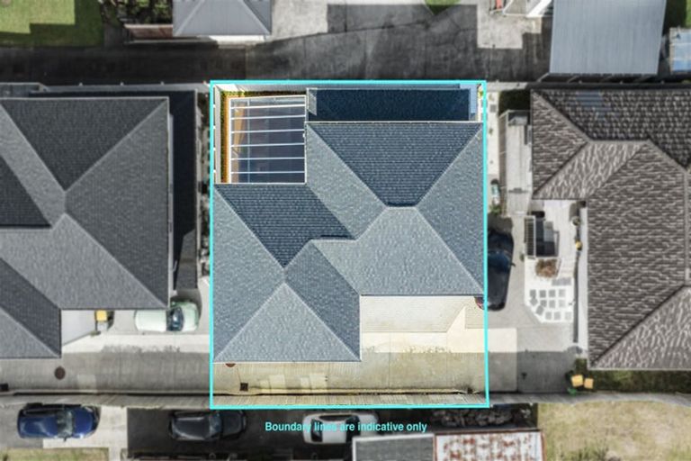 Photo of property in 113b Wharf Road, Te Atatu Peninsula, Auckland, 0610
