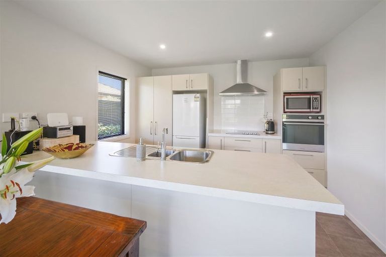 Photo of property in 14 Hartford Crescent, Rolleston, 7615