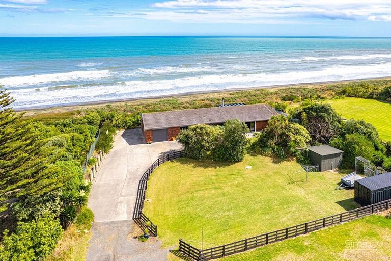 Photo of property in 29 Longbeach Drive, Castlecliff, Whanganui, 4501