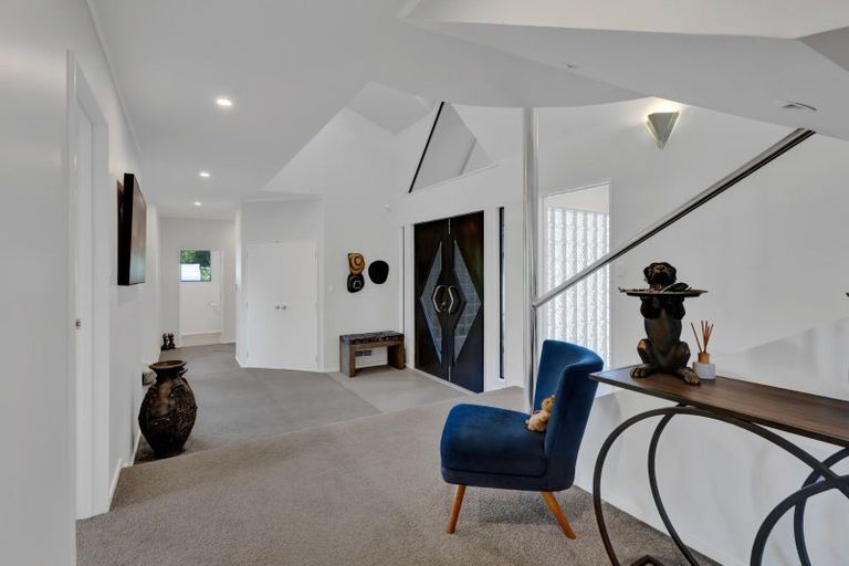 Photo of property in 371b Mangorei Road, Merrilands, New Plymouth, 4312