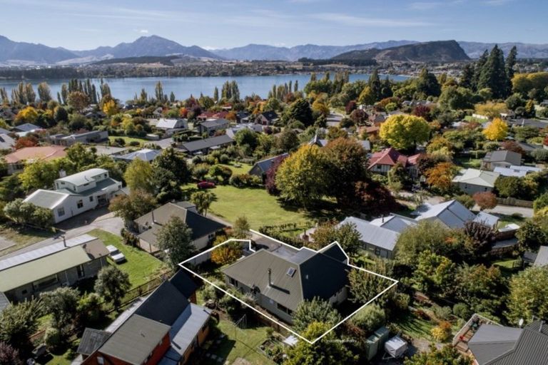Photo of property in 9b Mill End, Wanaka, 9305
