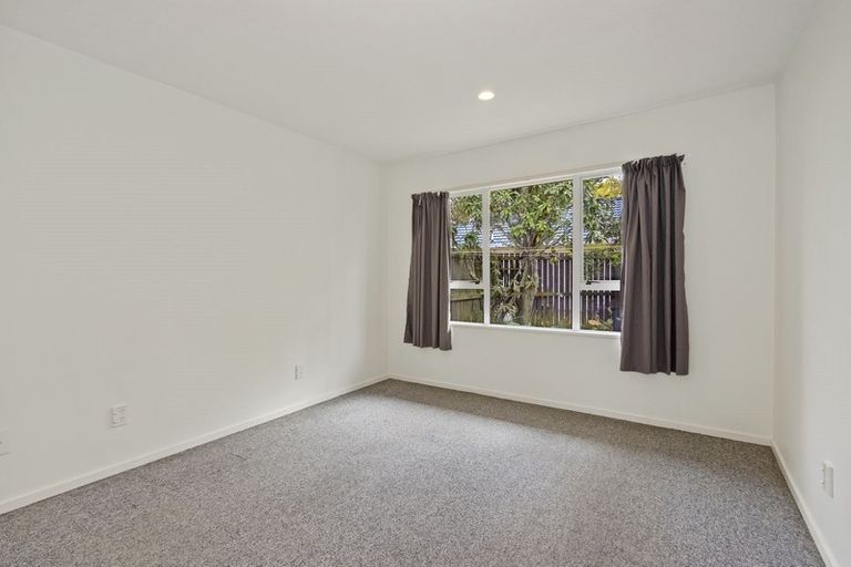 Photo of property in 4/60 Somerset Crescent, Spreydon, Christchurch, 8024