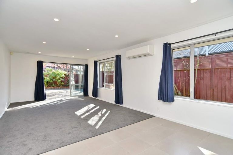 Photo of property in 679a Gloucester Street, Linwood, Christchurch, 8062