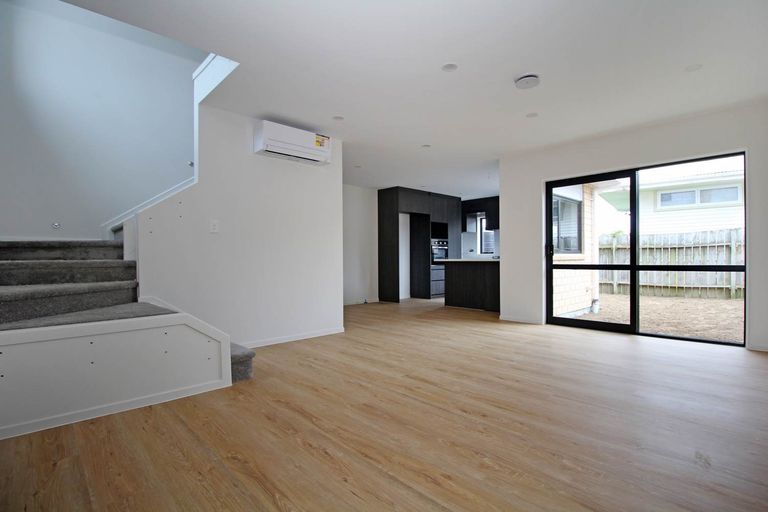 Photo of property in 34b Tawa Crescent, Manurewa, Auckland, 2102