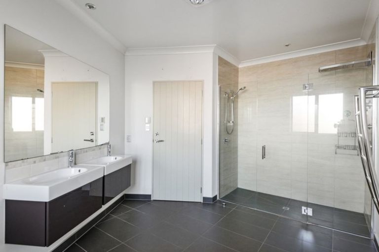 Photo of property in 8 Delamare Way, Rolleston, 7614