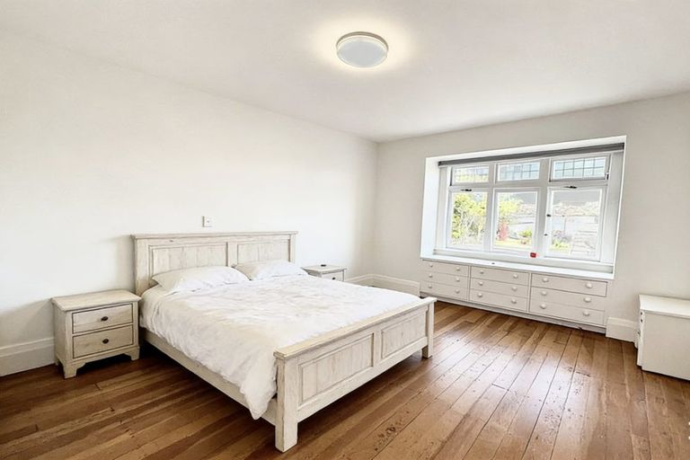 Photo of property in 95 Rosedale Road, Pinehill, Auckland, 0632