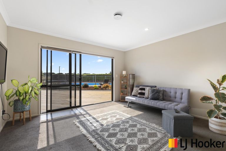 Photo of property in 26j Pacific Street, Waiuku, 2123