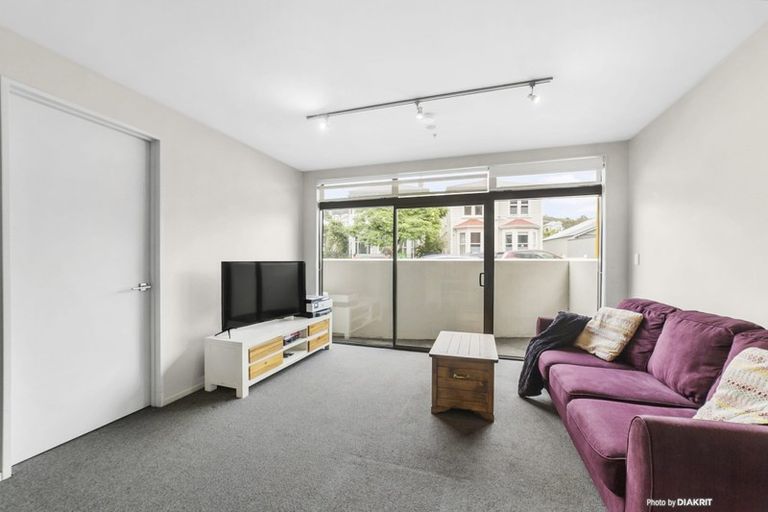 Photo of property in Detroit Apartments, 110/181u Tasman Street, Mount Cook, Wellington, 6021