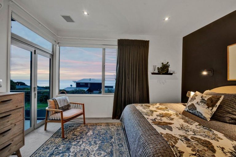 Photo of property in 2/5 Beach Street, Fitzroy, New Plymouth, 4312