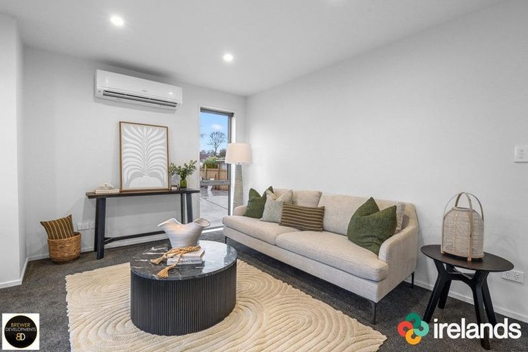 Photo of property in 2/175 Aldwins Road, Phillipstown, Christchurch, 8062