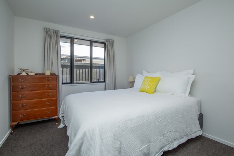 Photo of property in 24 Lilian Street, Kaiapoi, 7630