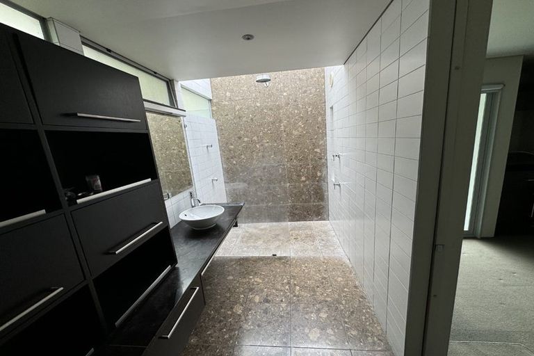 Photo of property in 261 Airfield Road, Ardmore, Papakura, 2582