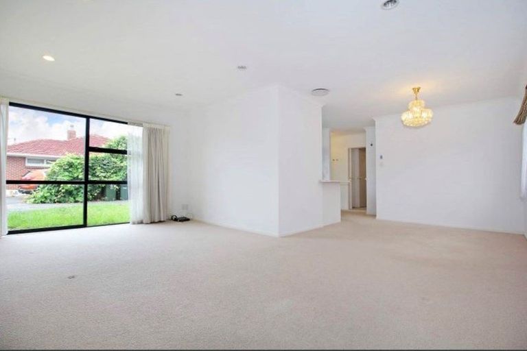 Photo of property in 2/5 Huia Road, Papatoetoe, Auckland, 2025