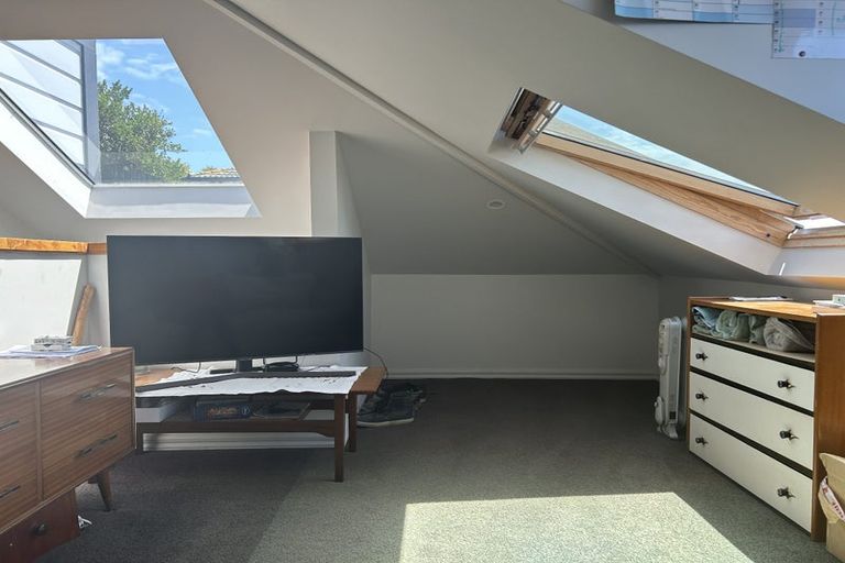 Photo of property in 62f1 Roseneath Terrace, Roseneath, Wellington, 6011