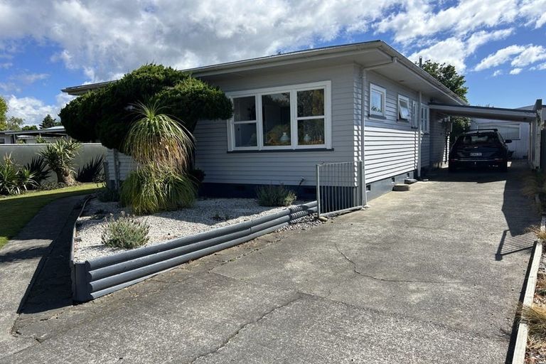 Photo of property in 33 Elliott Crescent, Havelock North, 4130