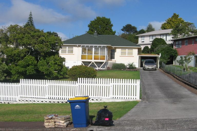 Photo of property in 31 Weldene Avenue, Glenfield, Auckland, 0629