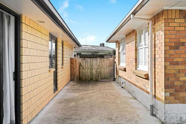 Photo of property in 51 Carrington Avenue, Hillcrest, Hamilton, 3216