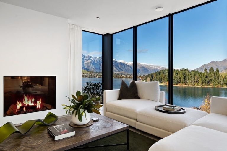 Photo of property in 95 Frankton Road, Queenstown, 9300