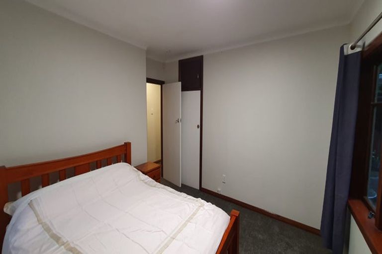 Photo of property in 70 Chamberlain Road, Karori, Wellington, 6012