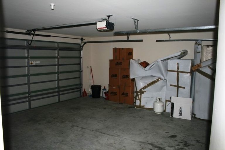 Photo of property in 17 Mosquito Place, Wigram, Christchurch, 8042